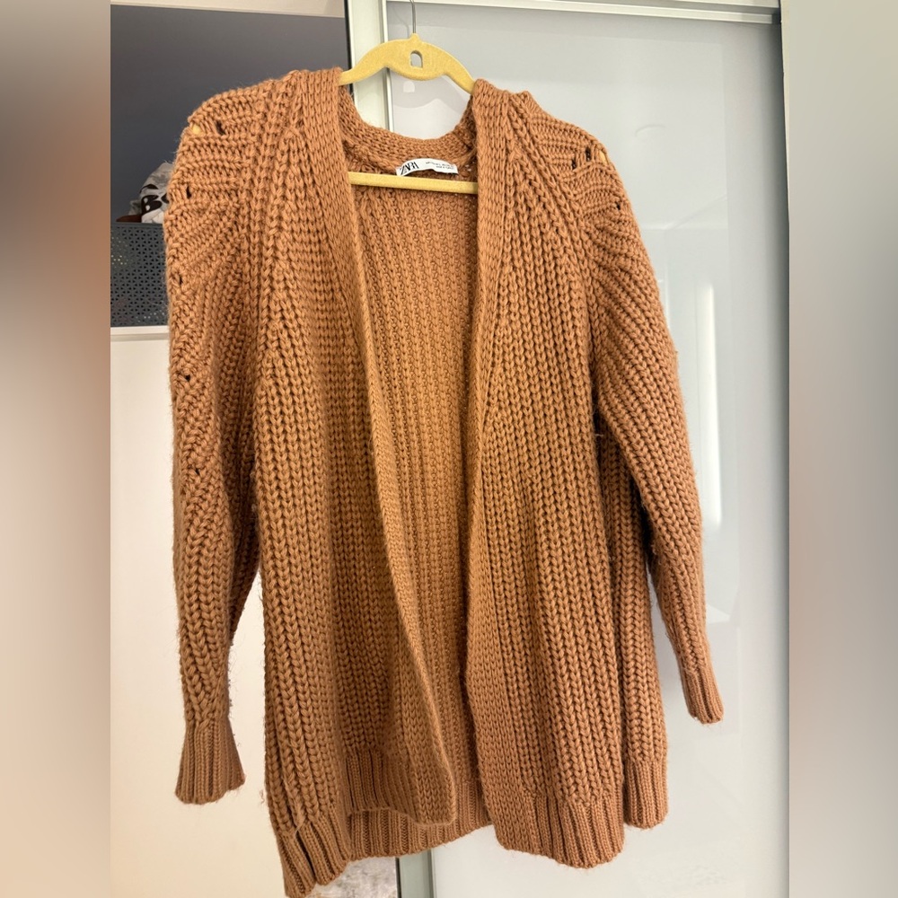Zara Women's Brown Knit Cardigan
